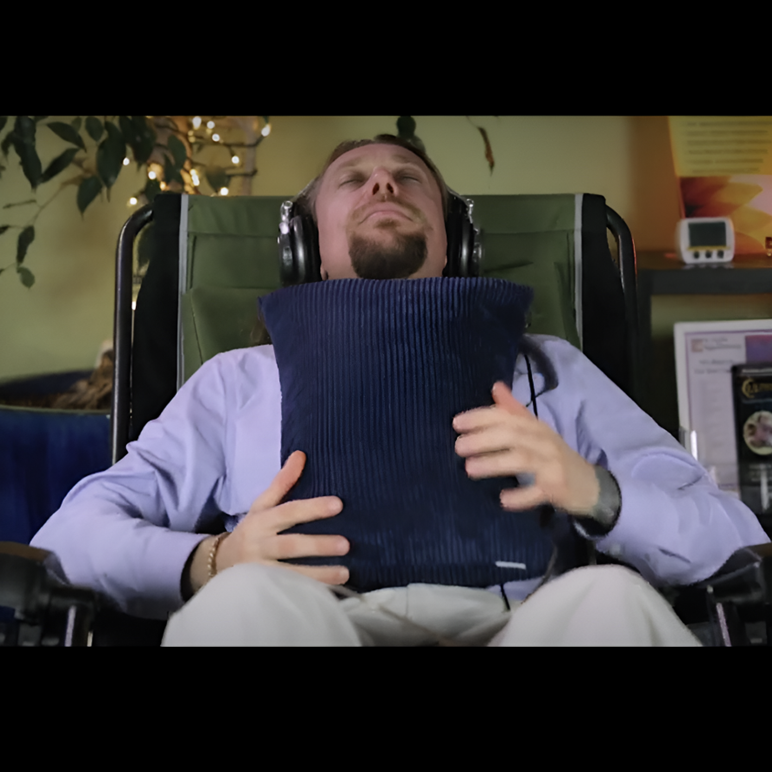 The Frequency Pillow - Image 3